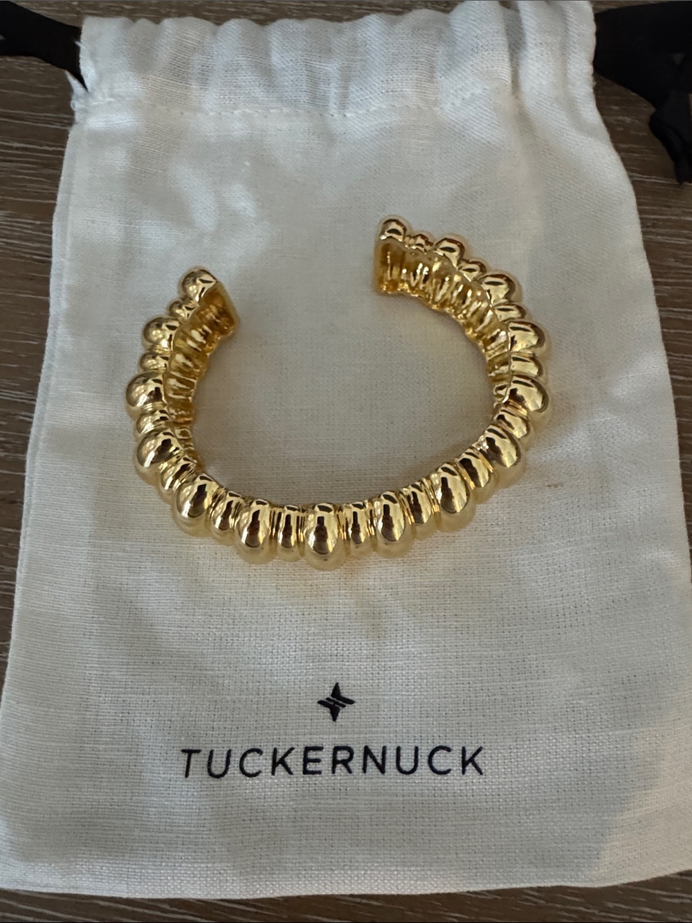 New Tuckernuck Gold Chunky Cali Bracelet